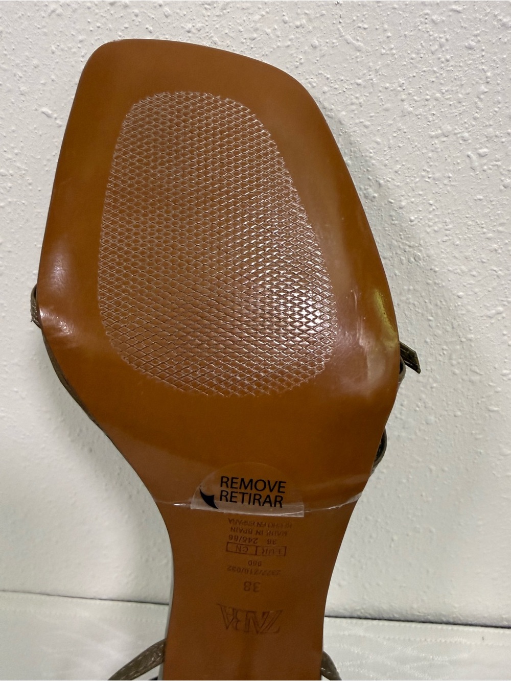 Zara Olive Strappy Kitten Heel Thong Sandals Made in Spain EU 38 NWOT - Picture 9 of 15